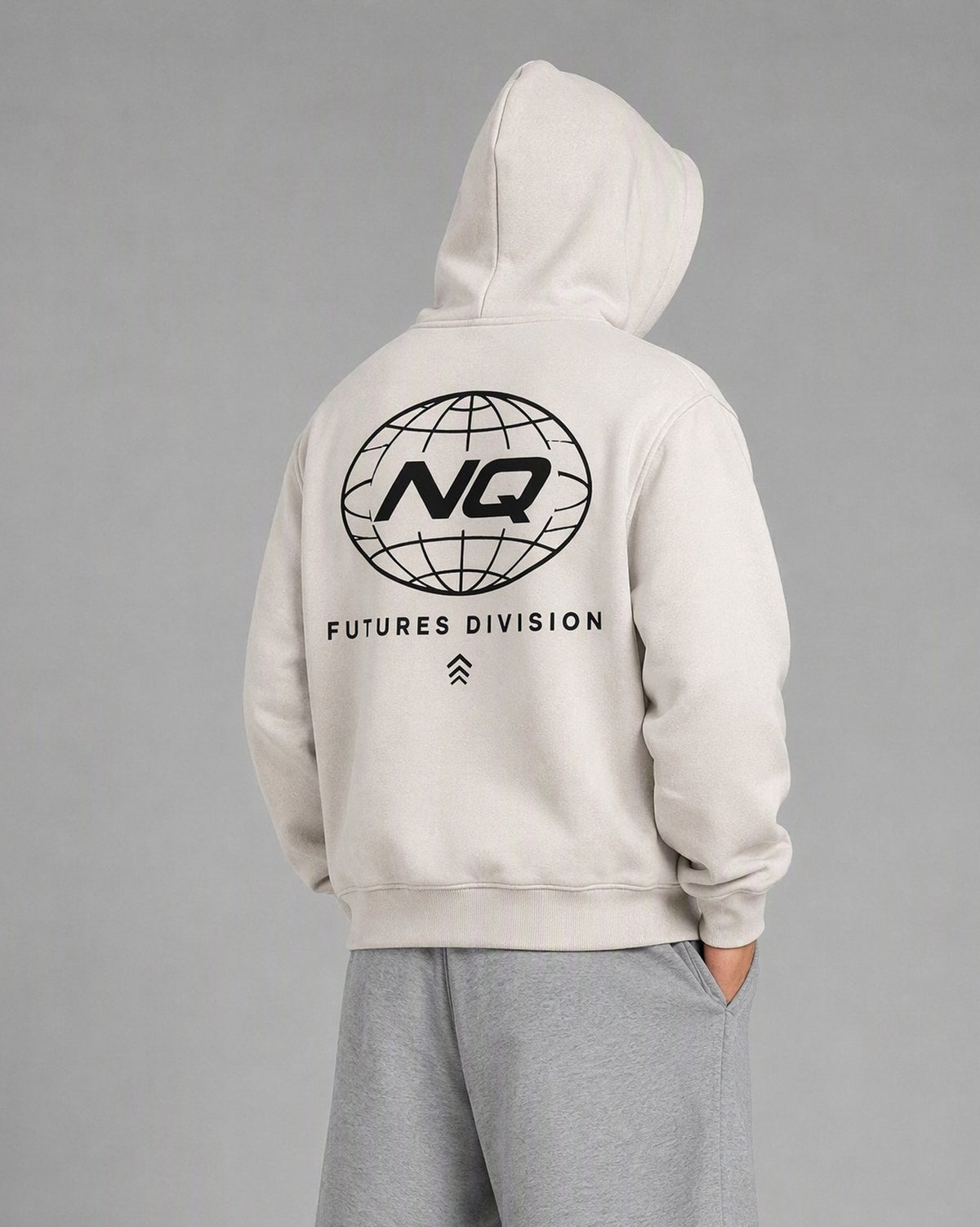 NQ Globe Hoodie Washed Bone on model